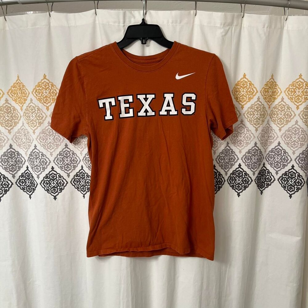 Nike Men's Orange T-shirt